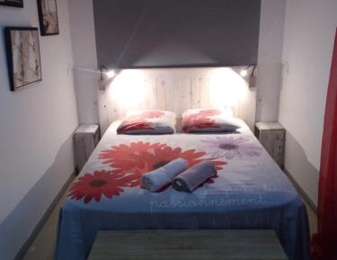 One-Bedroom Bungalow