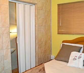 Deluxe Double Room with Shower