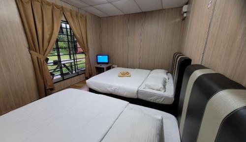 Triple Room with Garden View