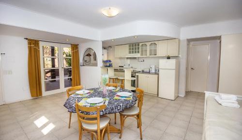 Apartment lateral view