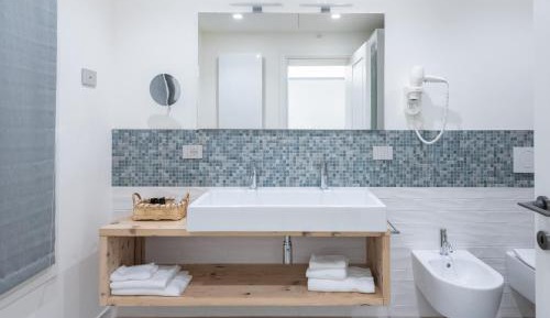 Family Room with Garden View