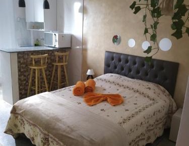 Deluxe Double Studio