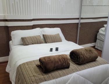 One-Bedroom Apartment (4 Adults)