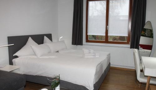 Double Room with Shared Bathroom