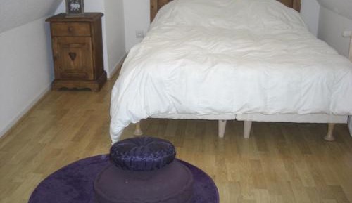 One-Bedroom Duplex Apartment (3 Adults)