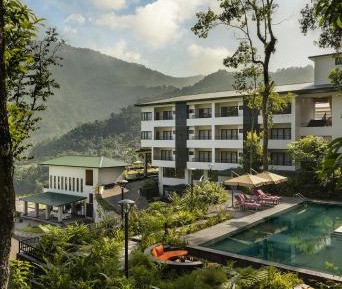 Deluxe Room King Bed