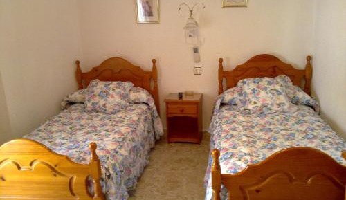 Twin Room with Private Bathroom