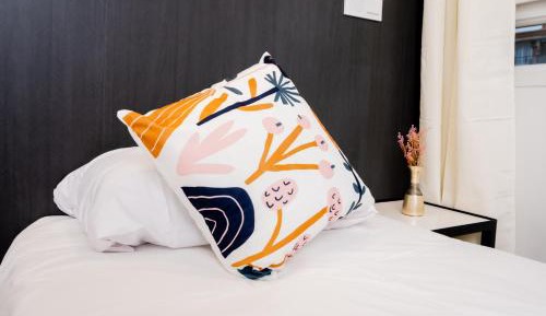 Single Room with Private Bathroom