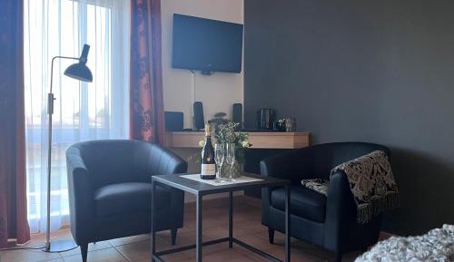 Twin Room with Spa Access