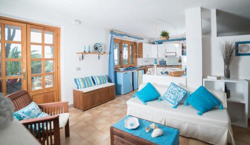 Apartment with Garden View