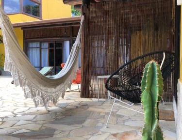 Queen Suite with Pool View