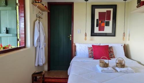 Apartment with Mountain View