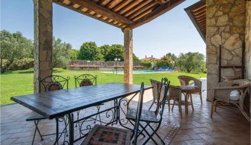 Three-Bedroom Vacation Home 