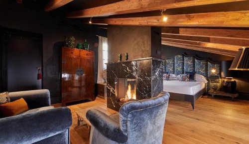 Penthouse Suite with Terrace