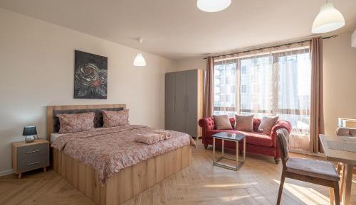 Deluxe Studio with Mountain View