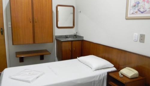Single Room with Shared Bathroom