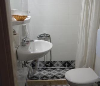 Single Room with Mountain View