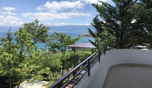 Double Room with Lake View