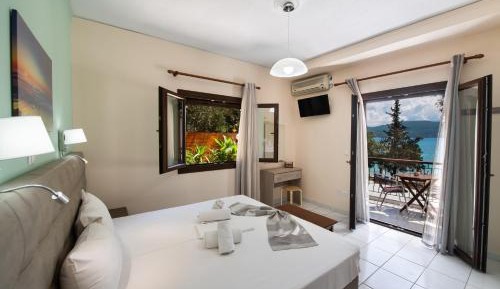 Studio with Sea View (2 Adults)