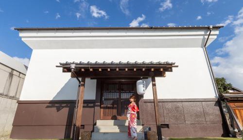 Standard Twin Room with Sofa