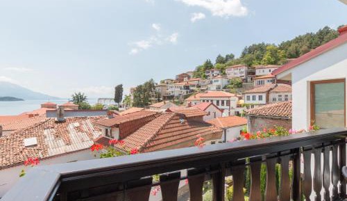 Double Room with Lake View