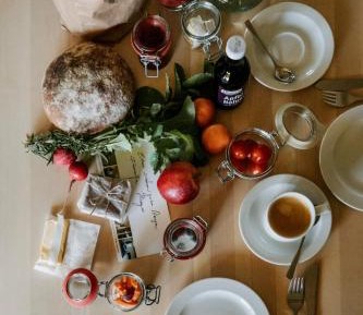 Studio with Mountain View