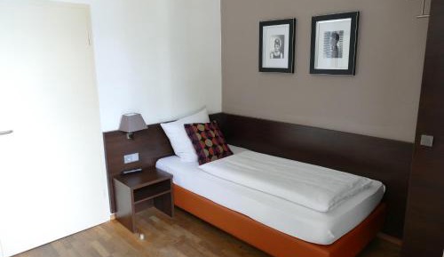 Standard Single Room