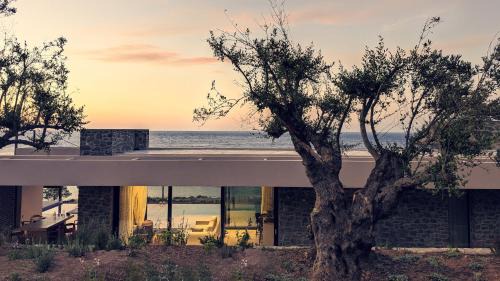 Villa with Sea View (Ground Floor) 