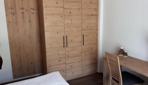 One-Bedroom Apartment with Balcony