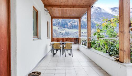 Superior One-Bedroom Apartment