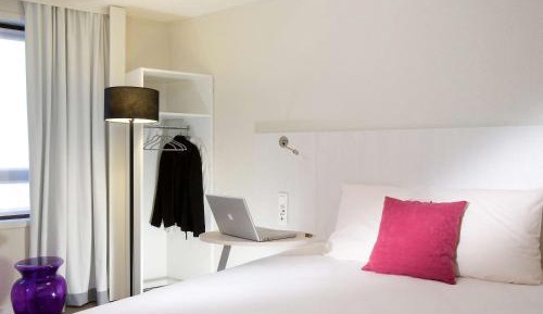 Standard Room with One Double Bed and Single Sofa Bed