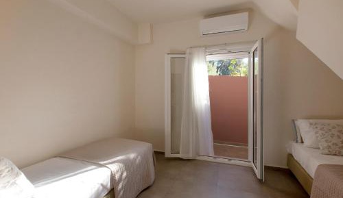 Cozy Two-Bedroom Villa with Private Pool