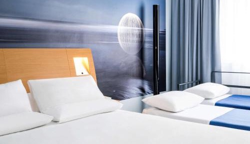 Standard Room with Swimming Pool View