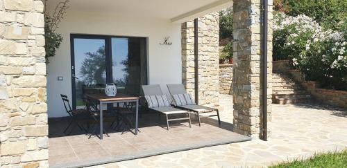 Two-Bedroom Apartment with Sea View