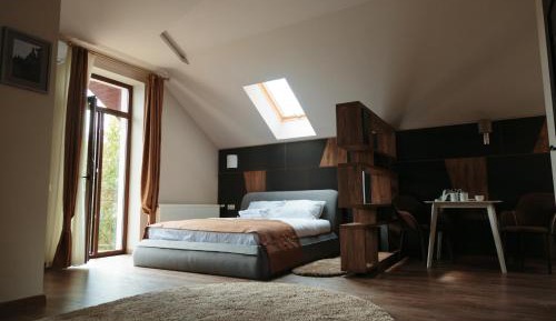 Triple Room with Balcony