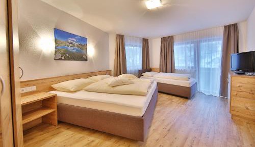 Söldenblick Apart (4-6 Adults) with Balcony