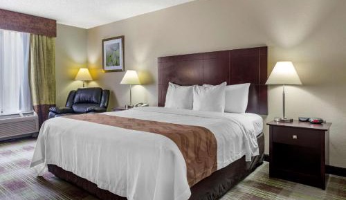 King Room - Non-Smoking