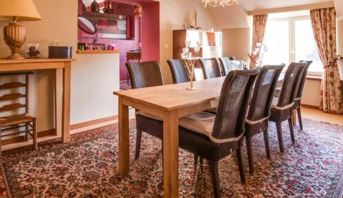 Five-Bedroom Holiday Home