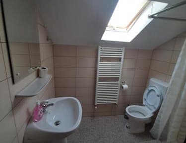 Standard Double Room with Shared Bathroom