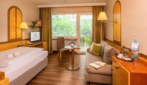 Comfort Single Room with Balcony - North