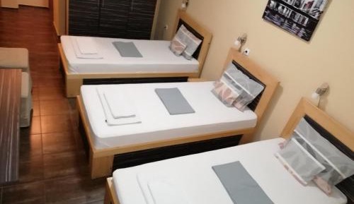 Comfort Triple Room with Shower