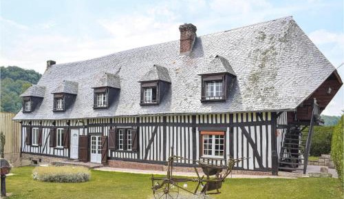 Two-Bedroom Holiday Home