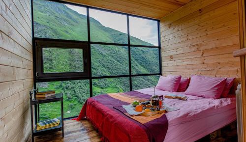 Double Room with Mountain View