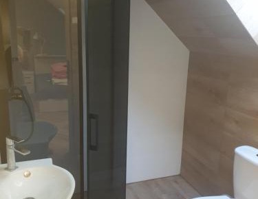 Triple Room with Private Bathroom