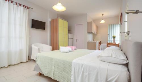 Zefiros-Superior Studio