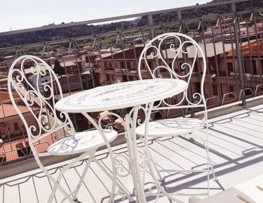 Quadruple Room with Private Bathroom