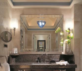 Superior Room with King Bed