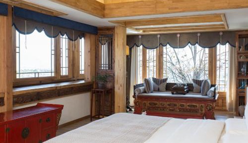 Triple Room with City View