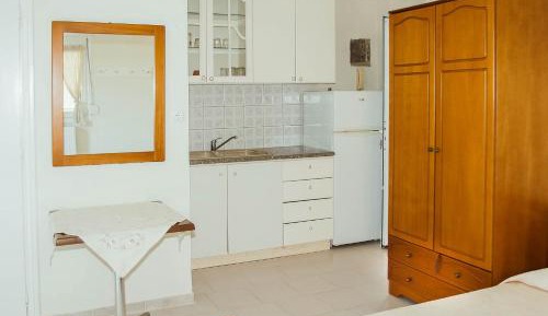 Standard Triple Studio