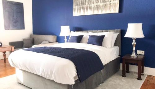 Family Room with Sea View